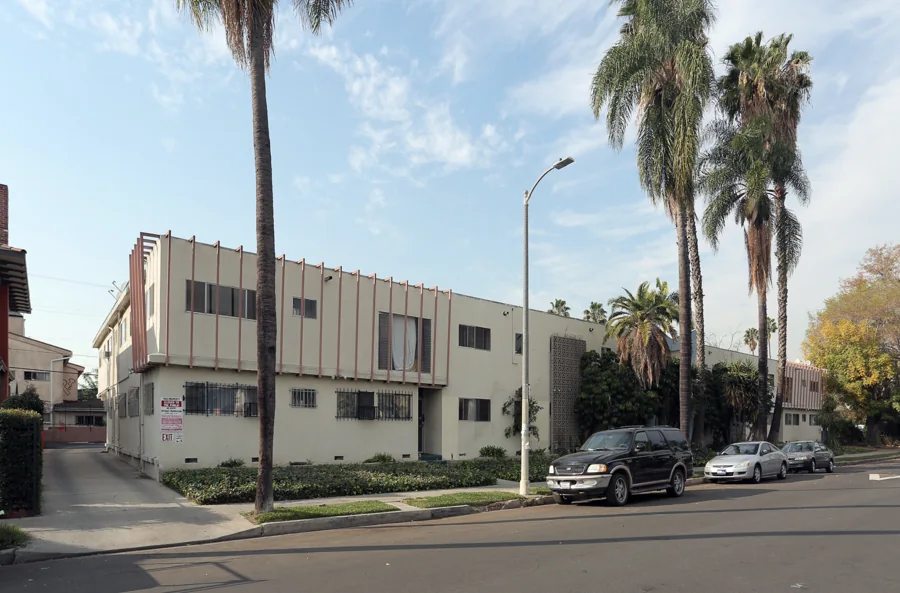 Published property photograph: 20 Unit | Los Angeles, CA